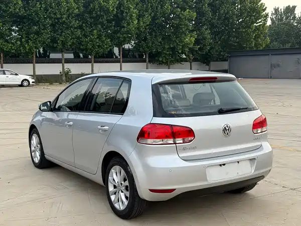 Volkswagen Golf 2014
