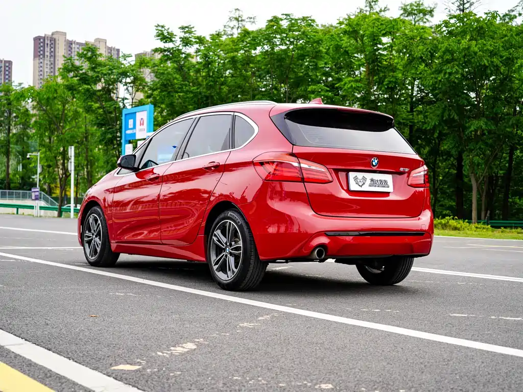 BMW 2 Series Active Tourer 2018 — фото 4