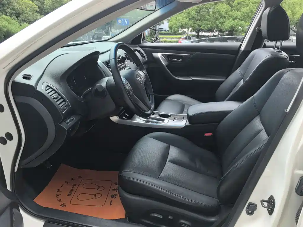 Nissan Teana 2013
