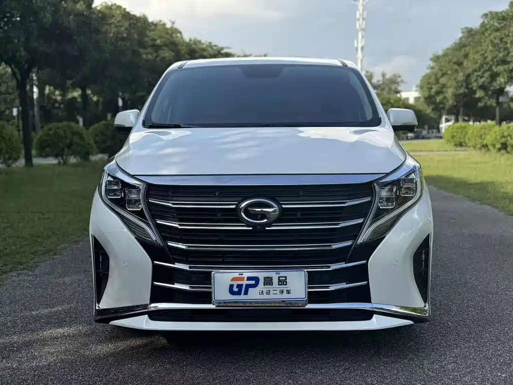 GAC Trumpchi M8 2022 — фото 2