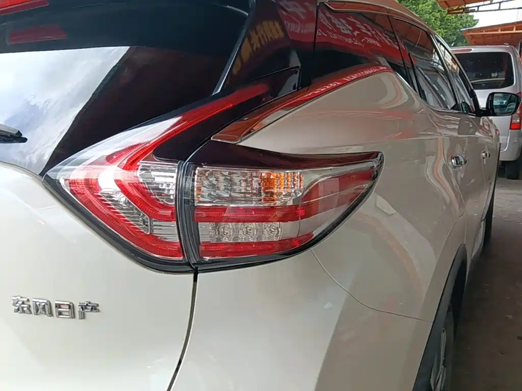 Nissan Murano 2016 — фото 8