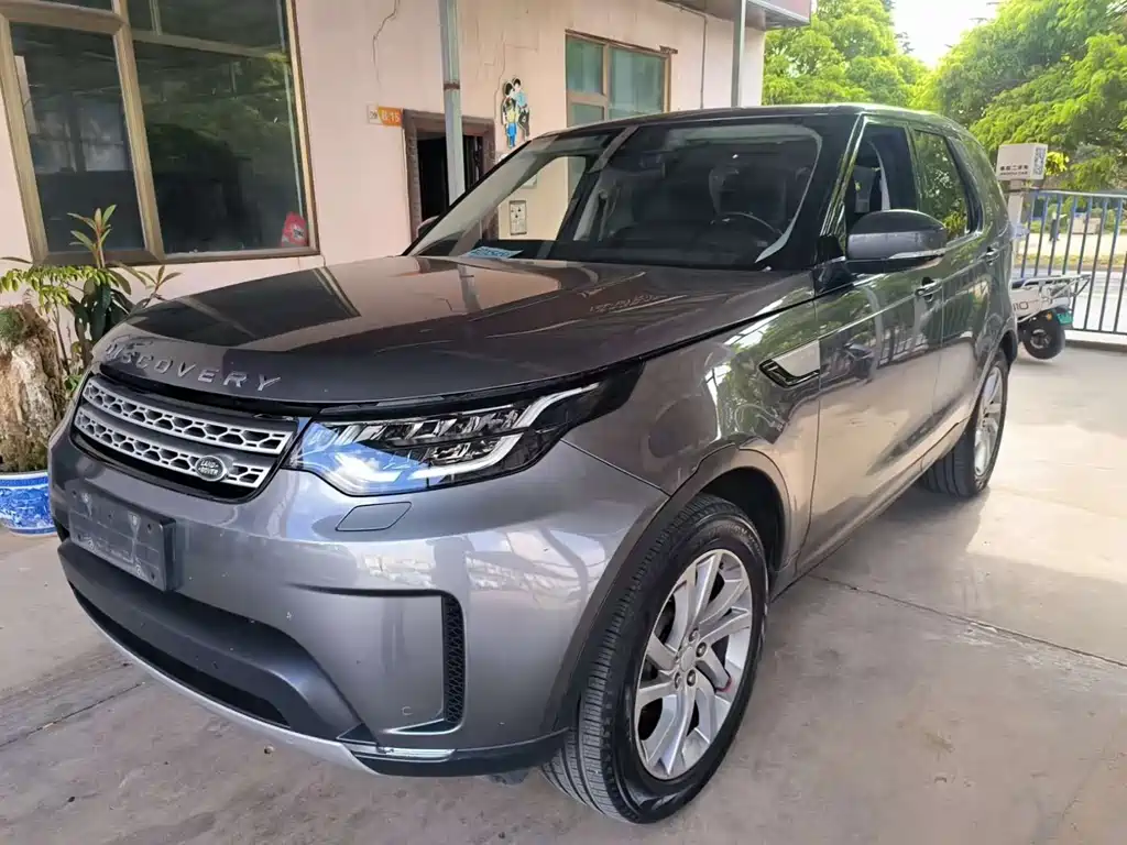 Land Rover Discovery 2018