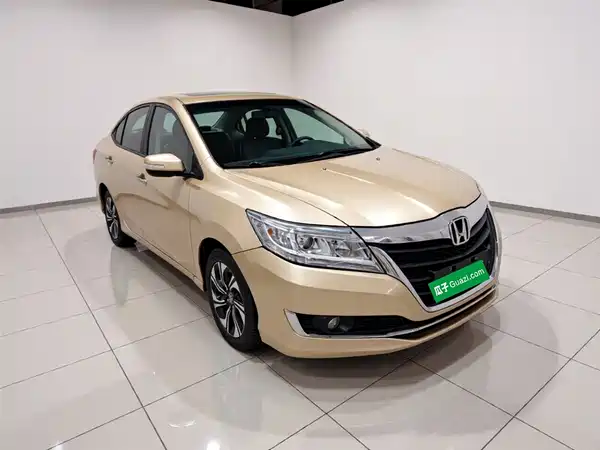 Honda Crider 2016