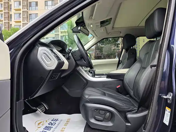 Land Rover Range Rover Sport 2014