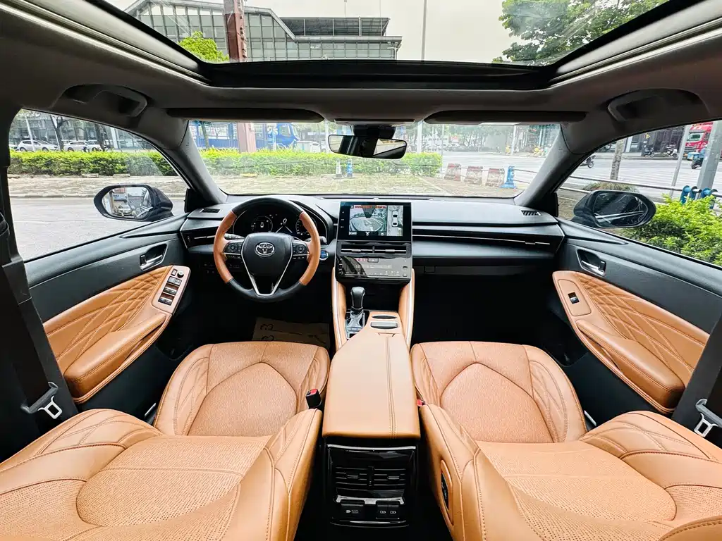 Toyota Avalon 2023 — фото 23