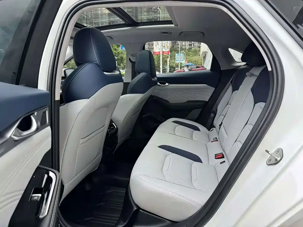 Geely Xingrui 2023 — фото 16