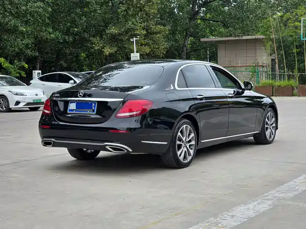 Mercedes-Benz E-Class 2017