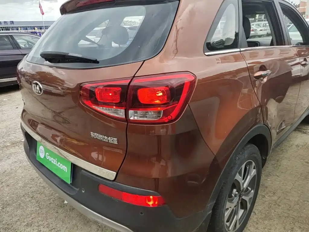 Kia KX3 2016 — фото 8