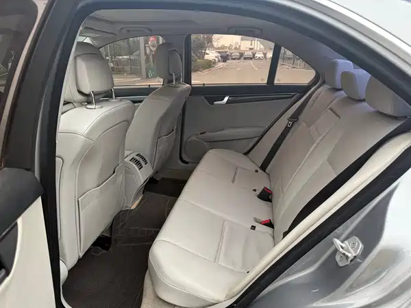 Mercedes-Benz C-Class 2013