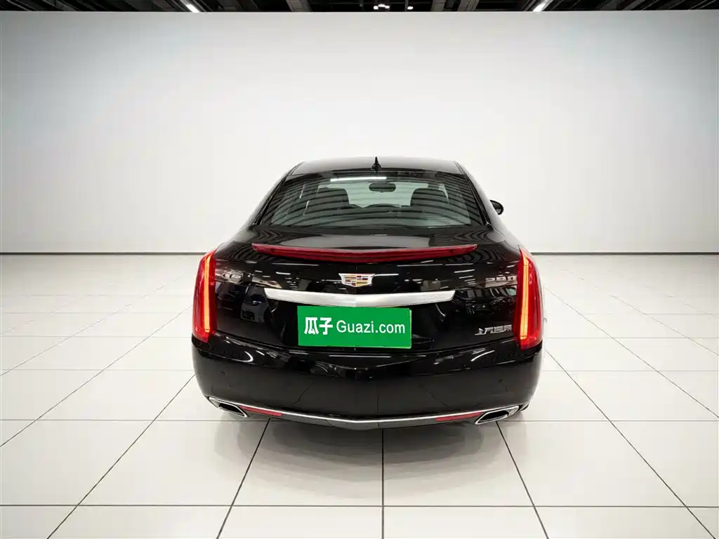 Cadillac XTS 2016 — фото 6