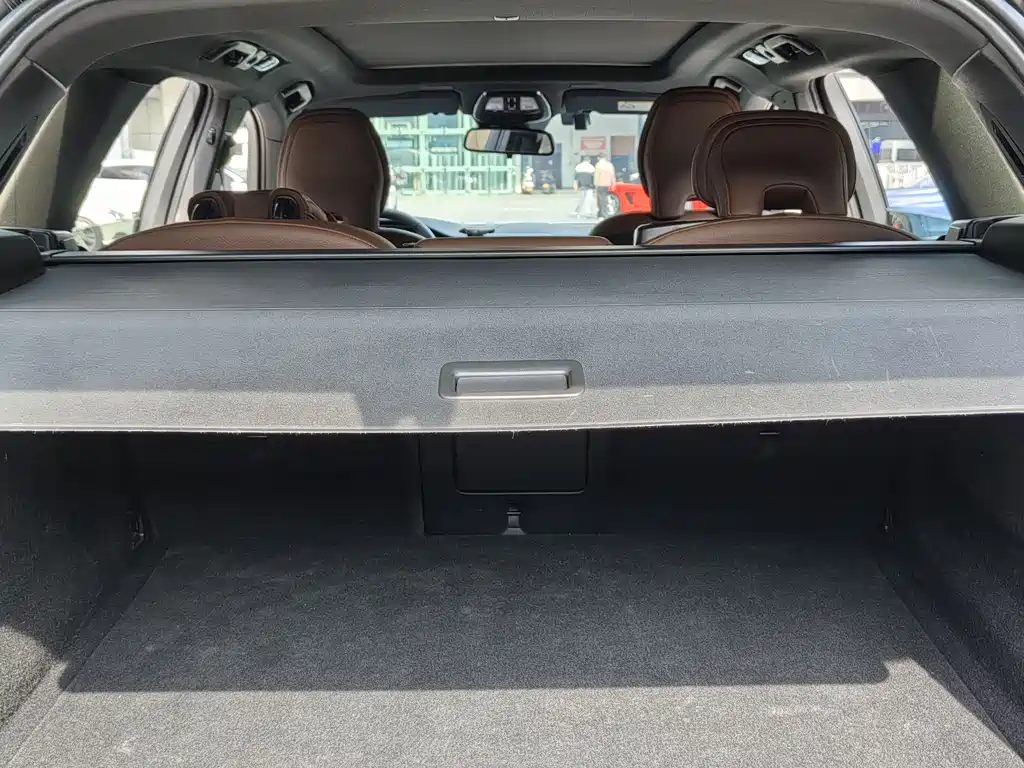 Volvo XC60 2024 — фото 20