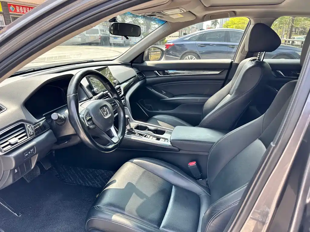 Honda Accord 2020 — фото 4