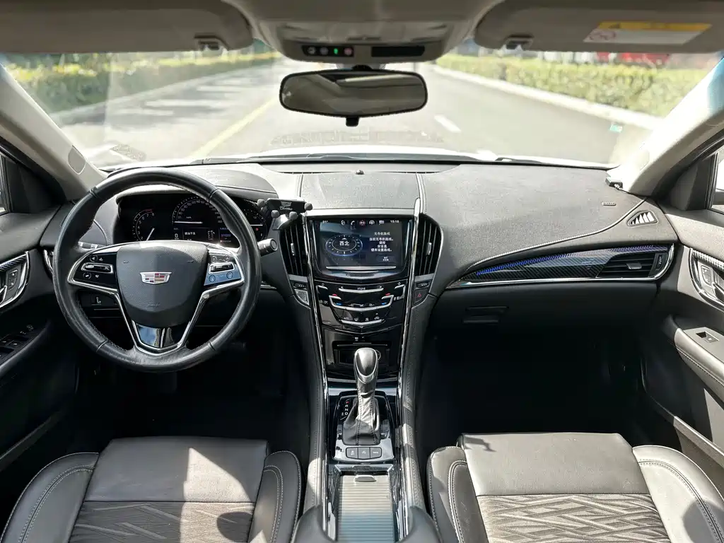 Cadillac ATS-L 2019 — фото 23