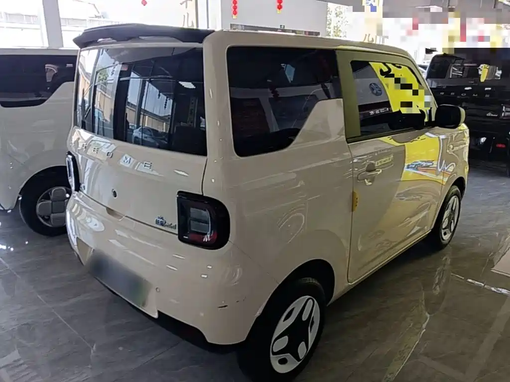 Geely Galaxy Panda 2025