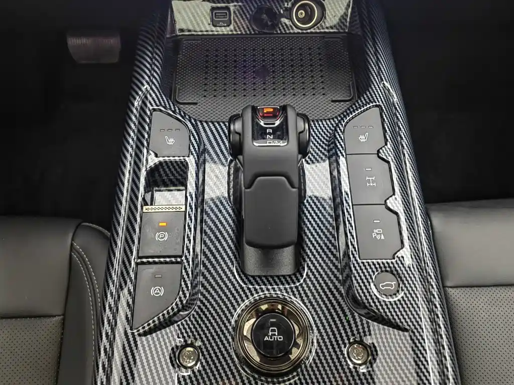 Haval Dog PLUS 2025 — фото 13