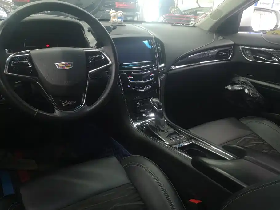 Cadillac ATS-L 2019 — фото 12