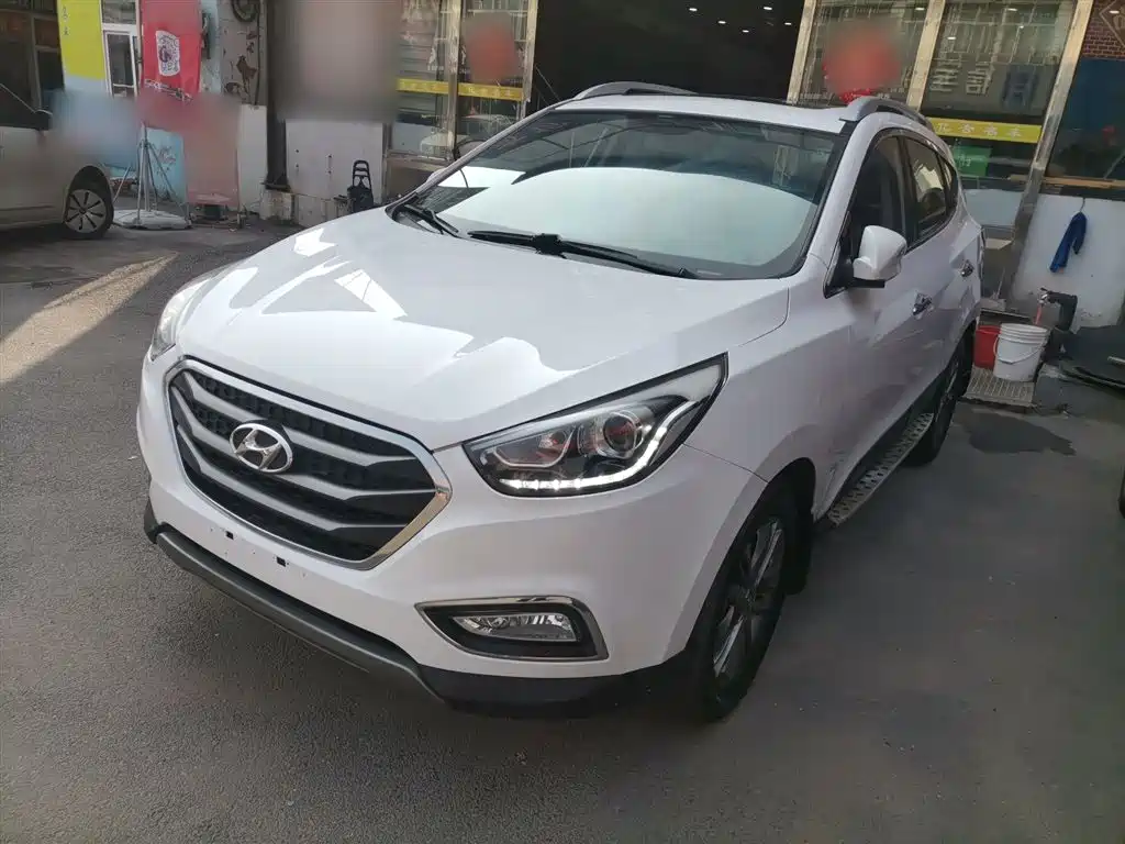 Hyundai ix35 2015 — фото 2