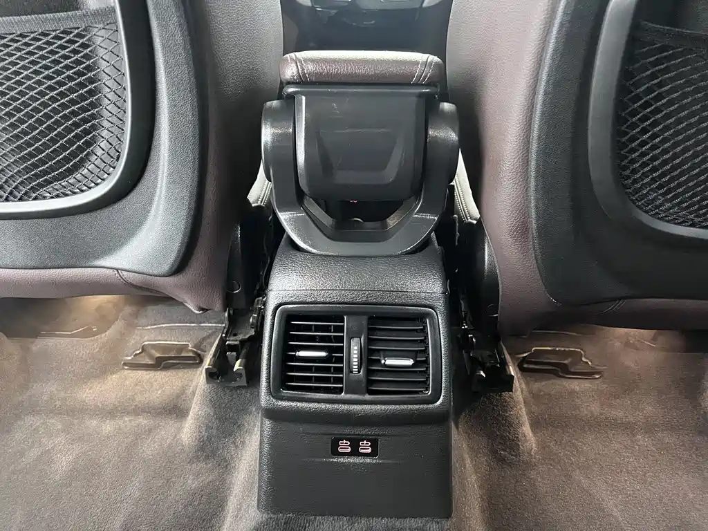 BMW X1 2022 — фото 14