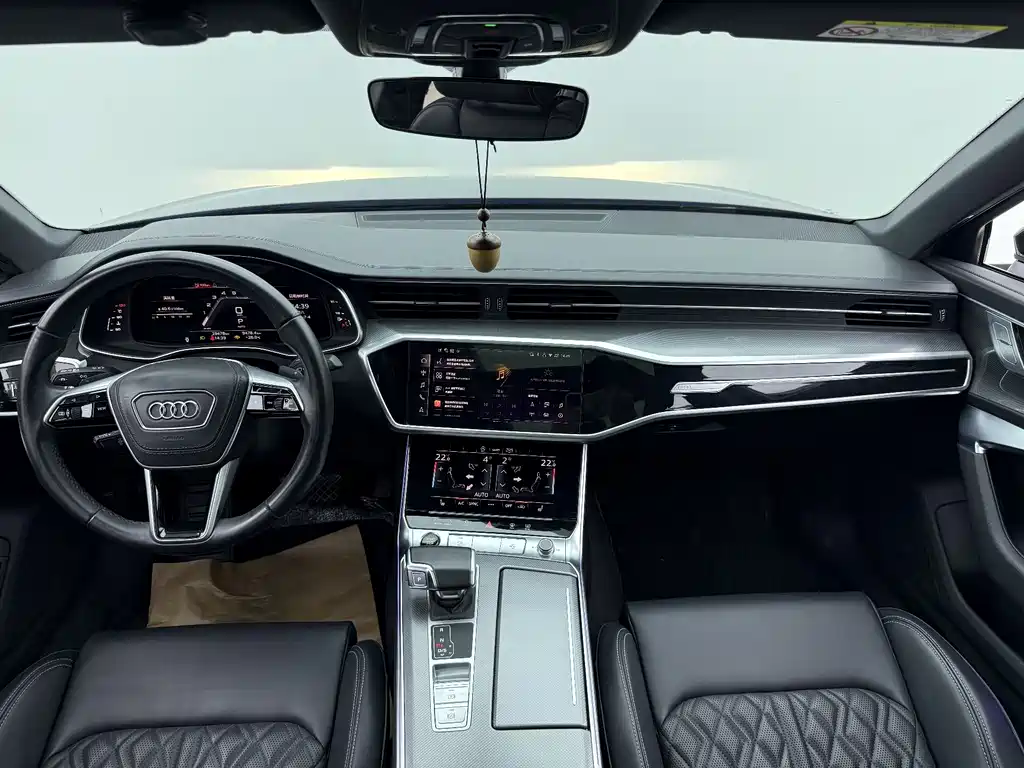 Audi A6L 2025 — фото 8
