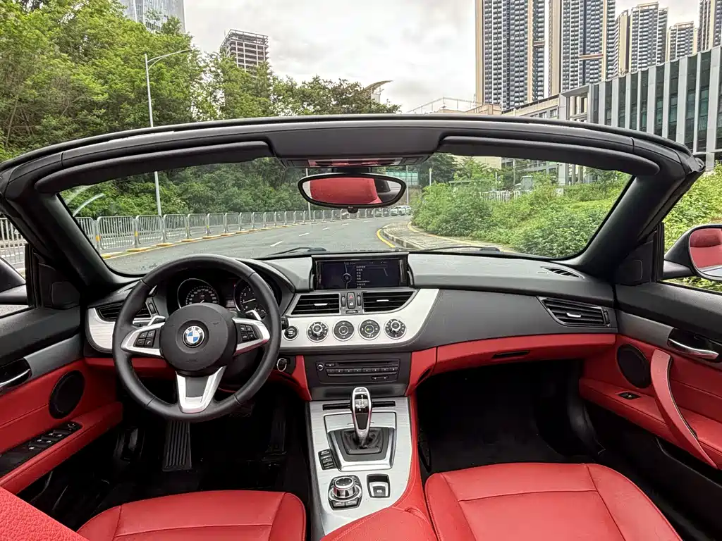 BMW Z4 2015 — фото 10