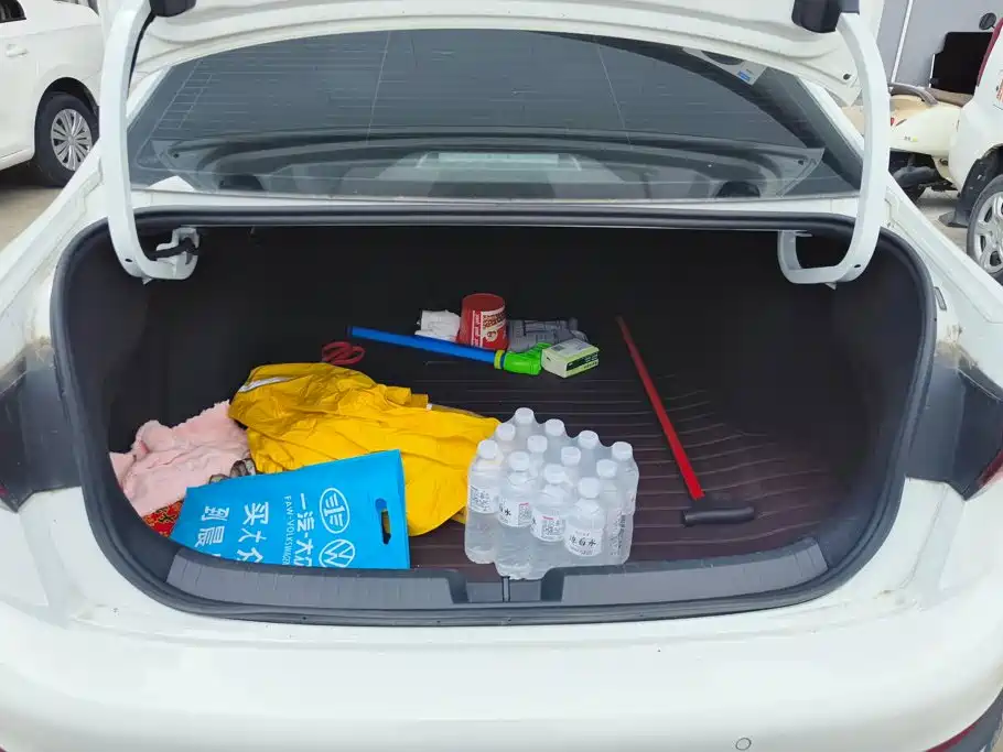 Volkswagen Sagitar 2025