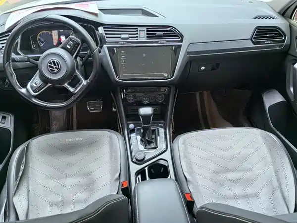 Volkswagen Tiguan L 2021