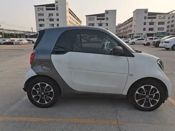 smart fortwo 2016