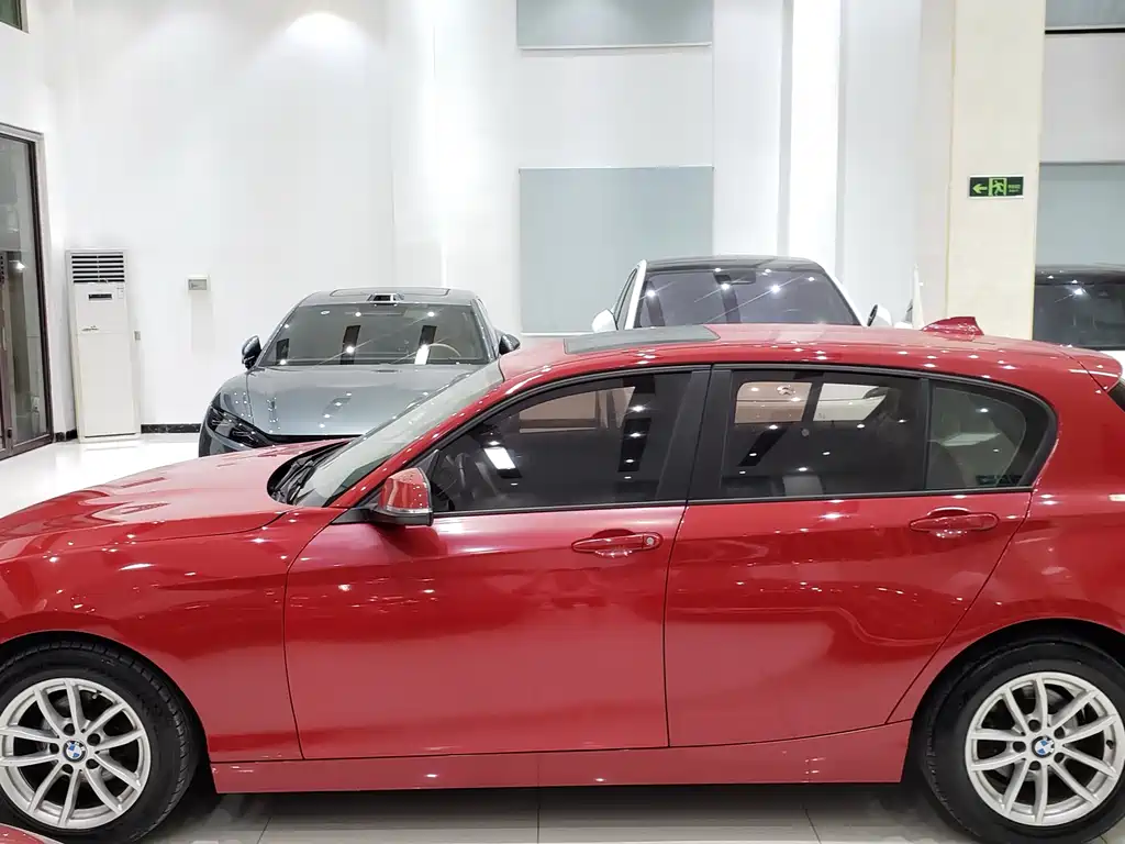 BMW 1 Series 2015 — фото 14