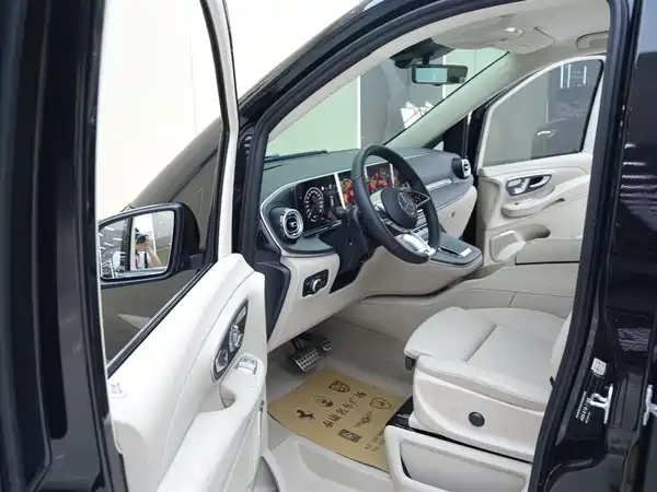 Mercedes-Benz V-Class 2026