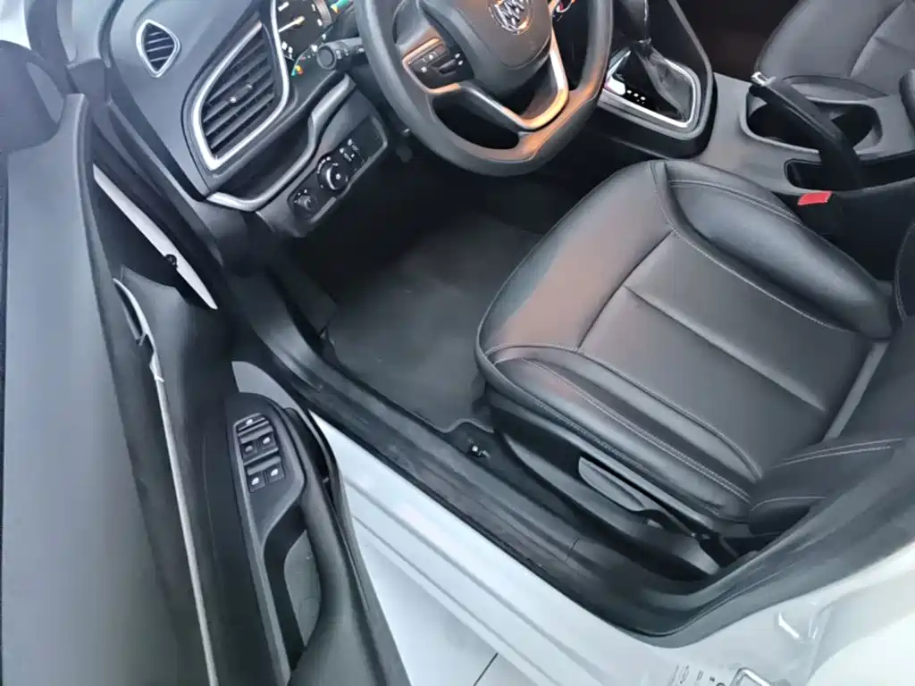 Buick Excelle 2021 — фото 16