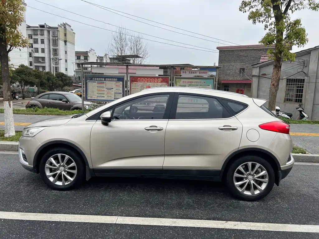 Geely Emgrand GS 2018 — фото 6