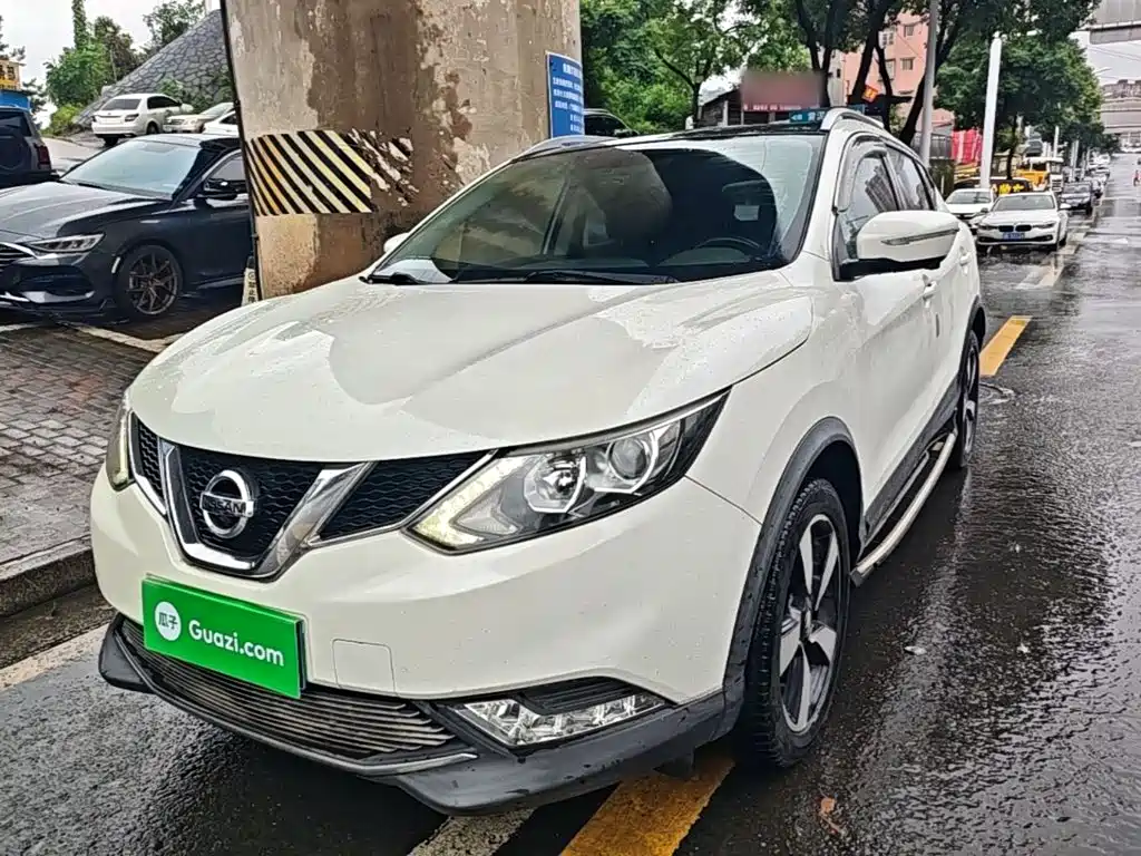 Nissan Qashqai 2015