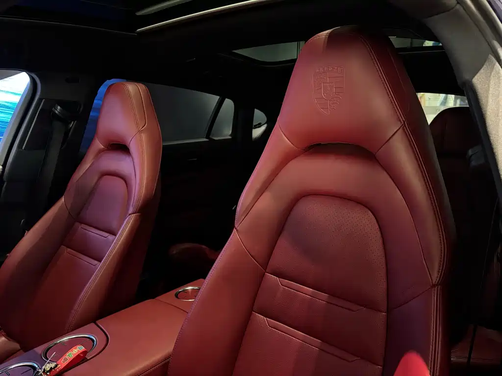 Porsche Panamera 2020 — фото 15