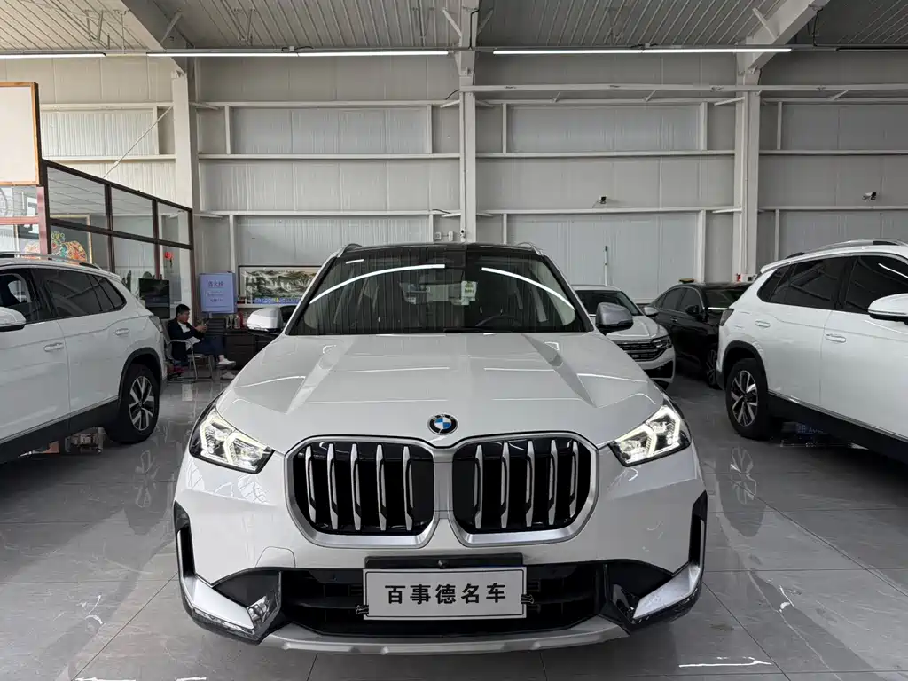 BMW X1 2023 — фото 2