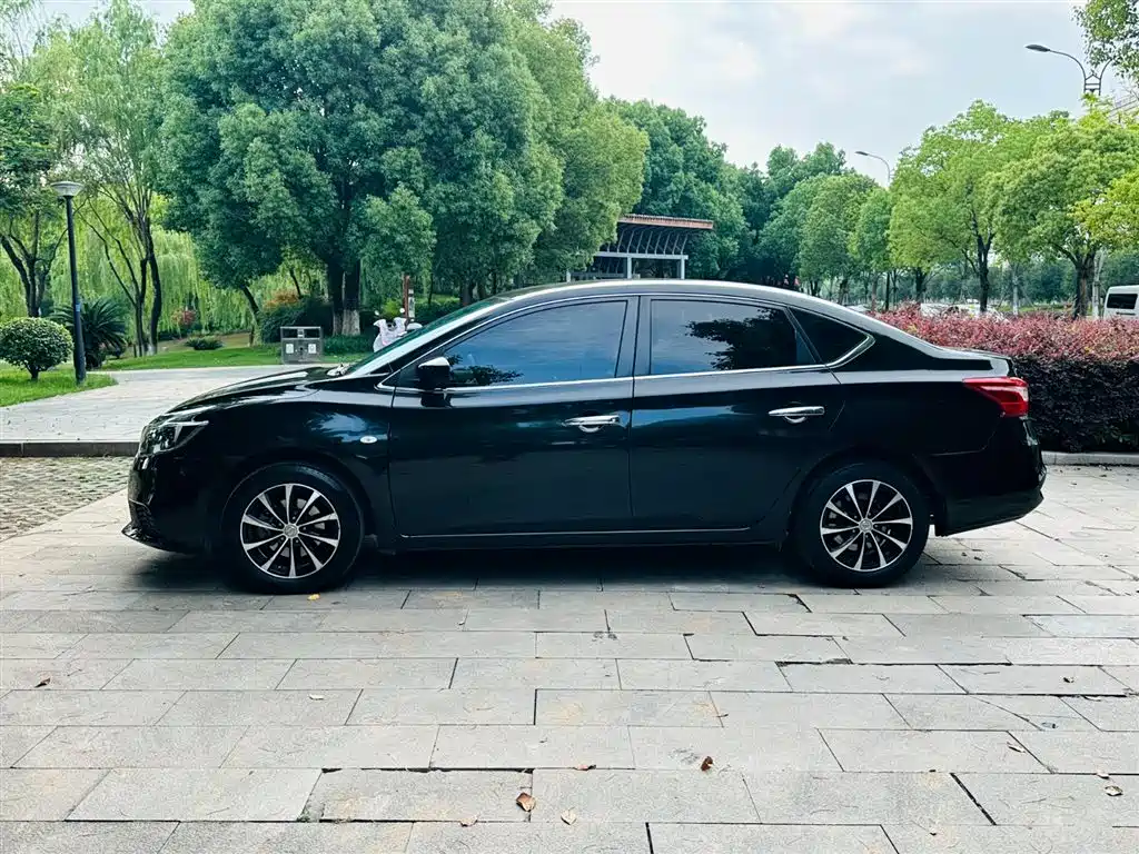 Nissan Sylphy 2021 — фото 16