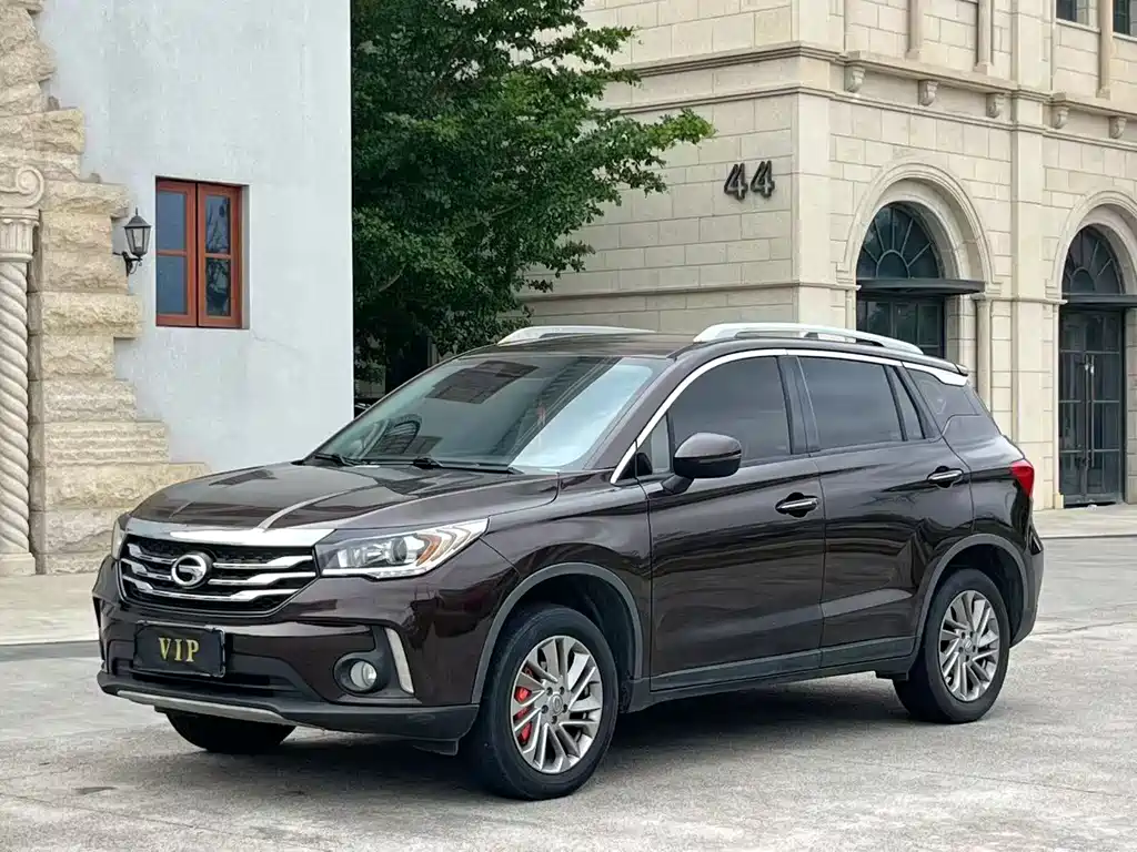 GAC Motor Trumpchi GS4 2016 — фото 1