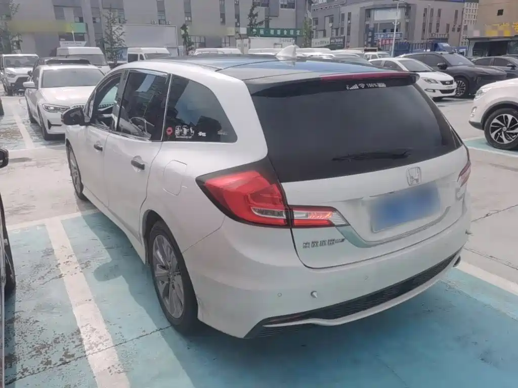 Honda Jade 2019 — фото 23