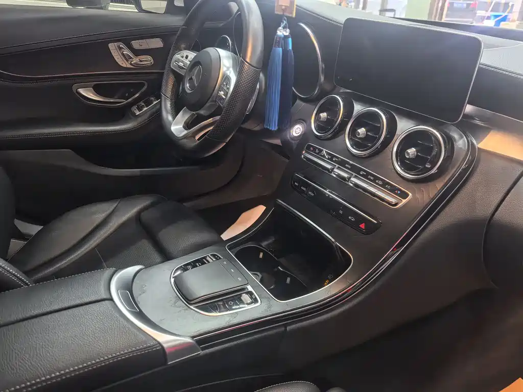 Mercedes-Benz C-Class 2020 — фото 15