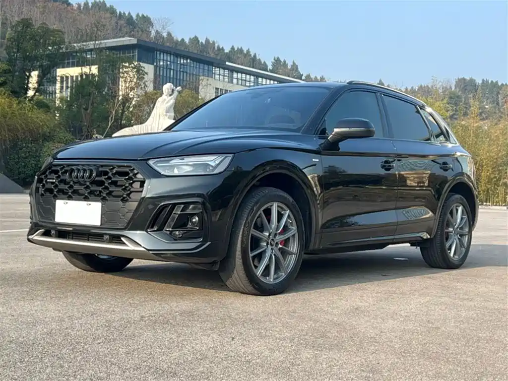 Audi Q5L 2023 — фото 2
