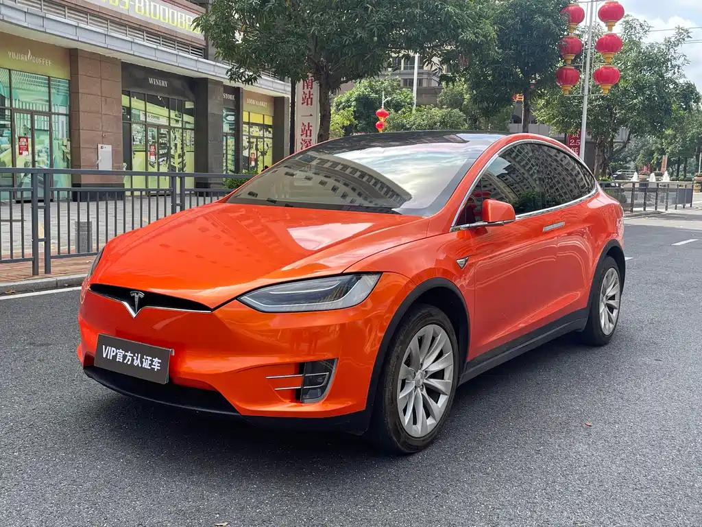 Tesla Model X 2019 — фото 2