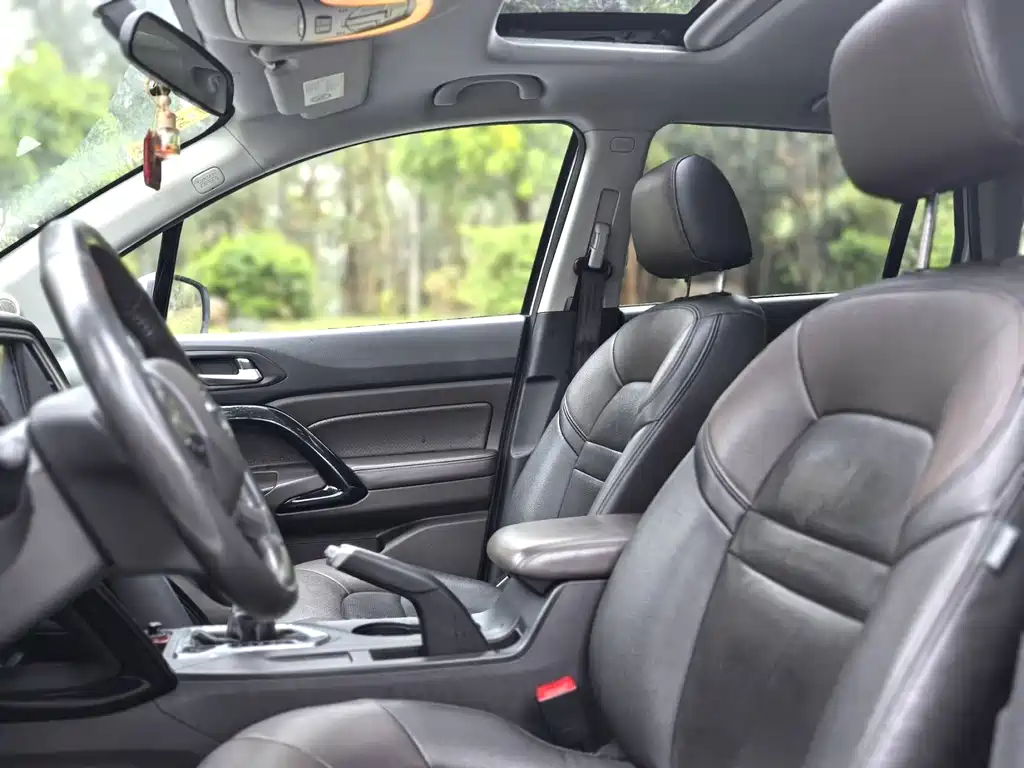 GAC Motor Trumpchi GS4 2015 — фото 4