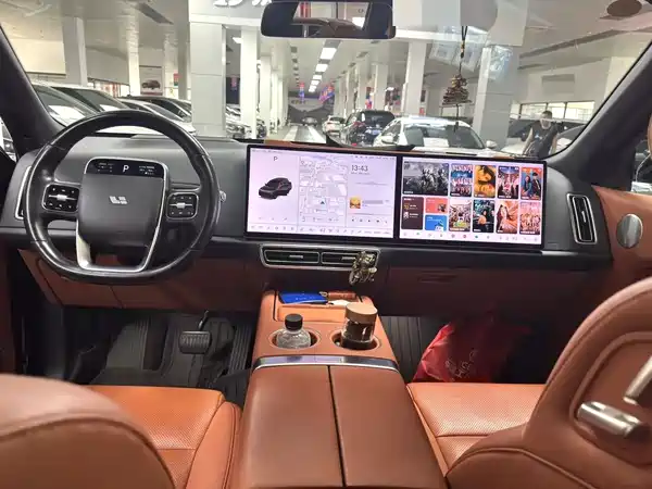 Li Auto L8 2023