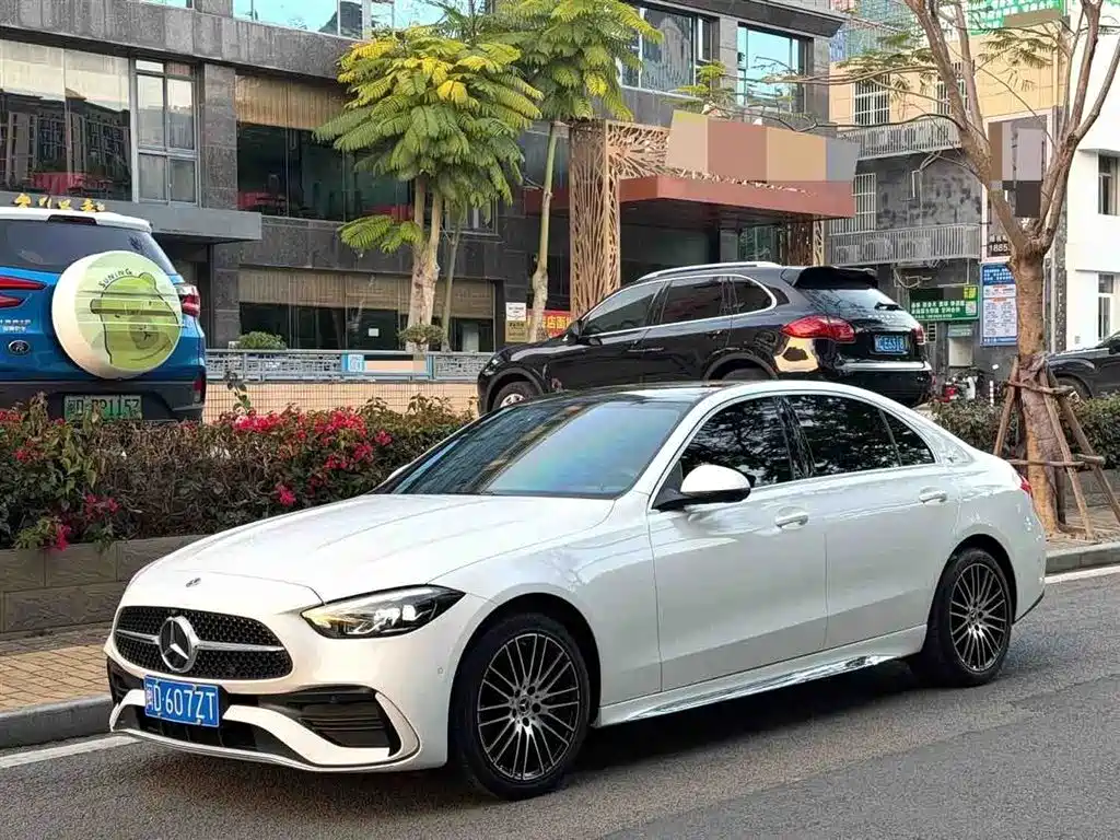 Mercedes-Benz C-Class 2022 — фото 1
