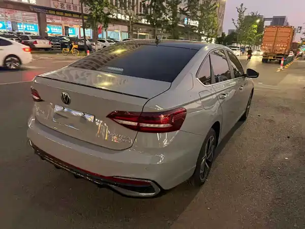 Volkswagen Lavida 2023