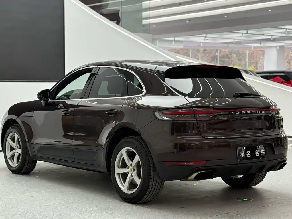 Porsche Macan 2019 — фото 8