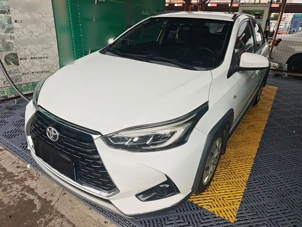 Toyota Yaris L 2020