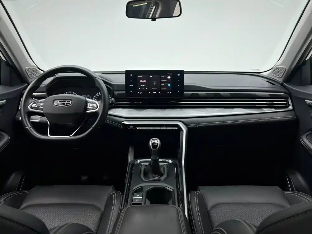 Geely Vision X6 2022 — фото 16