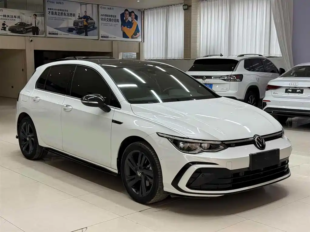 Volkswagen Golf 2022