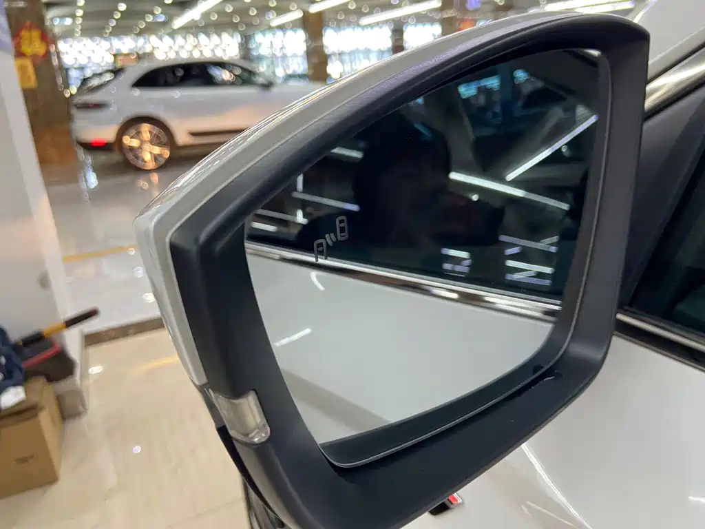 Skoda Karoq 2022 — фото 28