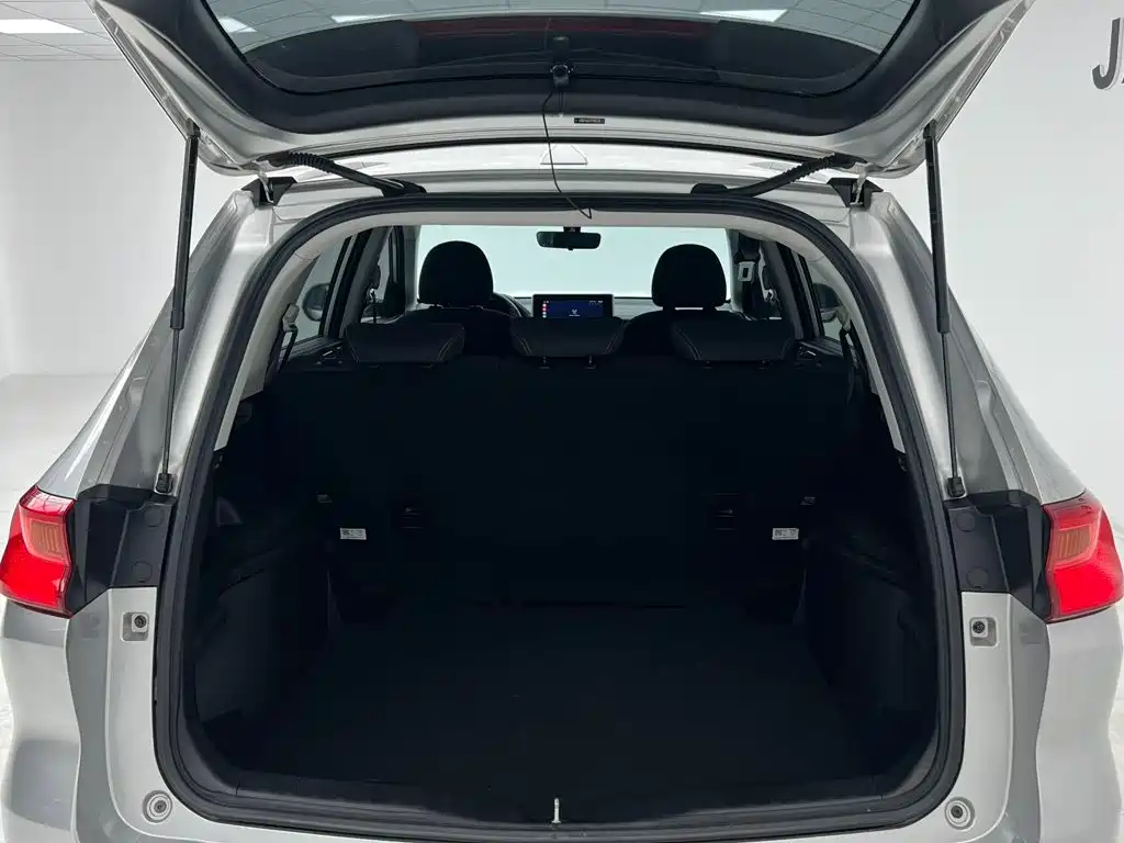Haval M6 2023 — фото 21